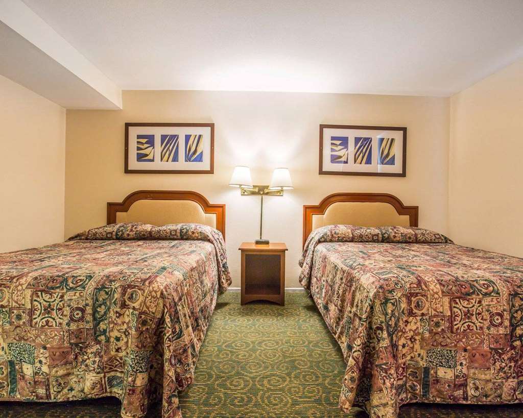 Rodeway Inn Near Maingate Knott'S Buena Park Δωμάτιο φωτογραφία